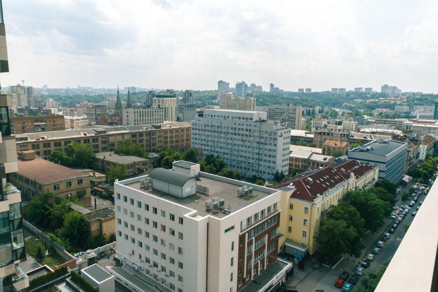 Квартира На Улице Деловая Kiev Dış mekan fotoğraf